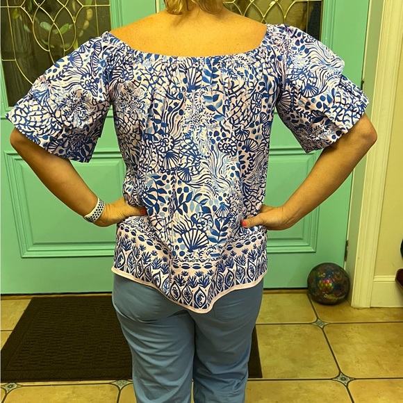 Lilly Pulitzer off the shoulder top - Picture 6 of 7